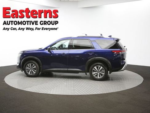 Used 2024 Nissan Pathfinder SL image 61