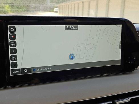 Used 2024 Hyundai Palisade Limited AWD/4WD image 27