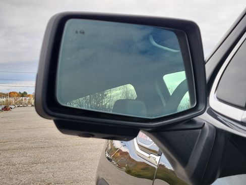 New 2026 GMC Sierra 1500 Denali w/ Technology Package image 13