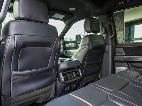 Used 2024 Ford F250 Platinum w/ Tremor Off-Road Package image 33