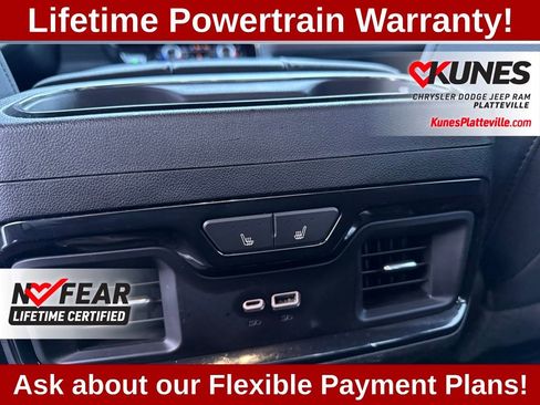 Used 2023 GMC Sierra 1500 AT4 image 31