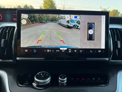 New 2025 Ford Expedition Platinum w/ Stealth Performance Package image 25