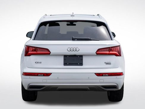 Used 2018 Audi Q5 2.0T Premium Plus w/ Premium Plus Package AWD/4WD image 8