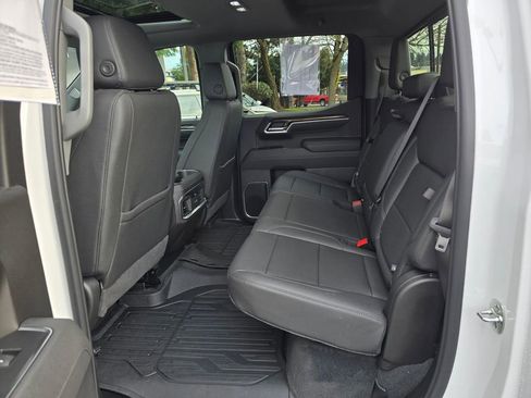 Used 2026 GMC Sierra 1500 Elevation w/ Elevation Premium Package image 17