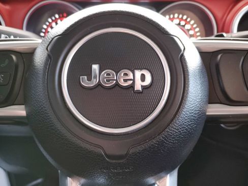 Used 2020 Jeep Wrangler Unlimited Rubicon w/ Safety Group AWD/4WD image 26