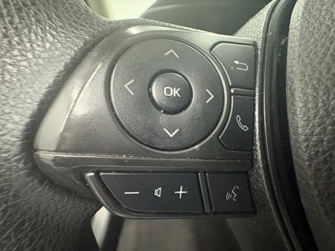 Used 2024 Toyota Corolla LE FWD image 15