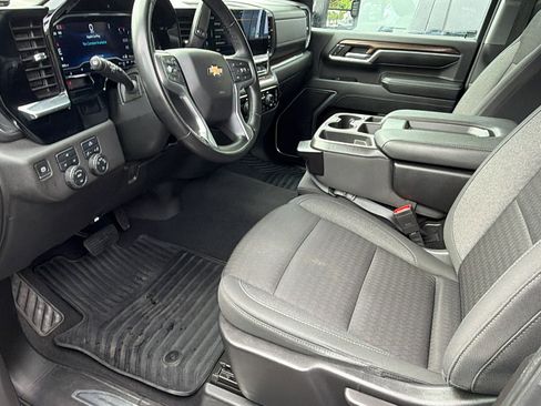 Used 2024 Chevrolet Silverado 2500 LT AWD/4WD image 17