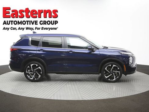 Used 2024 Mitsubishi Outlander SE FWD image 50