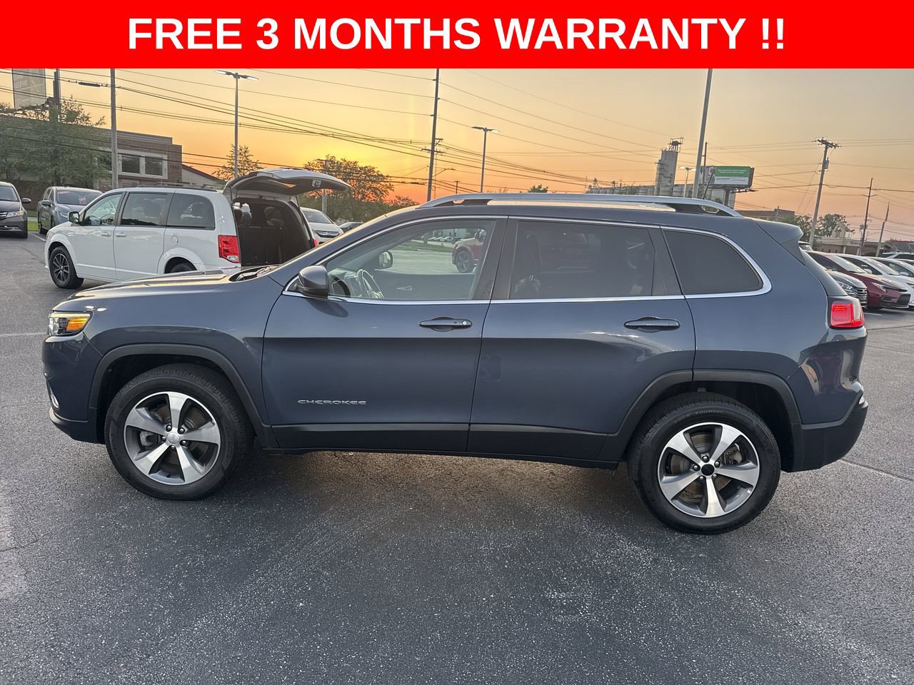 Used 2020 Jeep Cherokee Limited AWD/4WD image 33