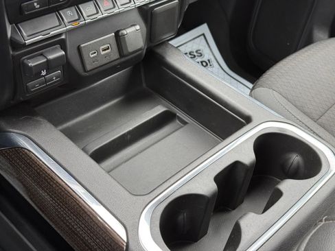 Used 2019 Chevrolet Silverado 1500 LT Trail Boss image 28