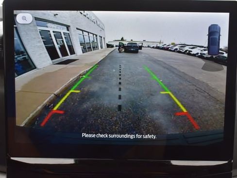 Used 2024 Ford Expedition XLT image 31