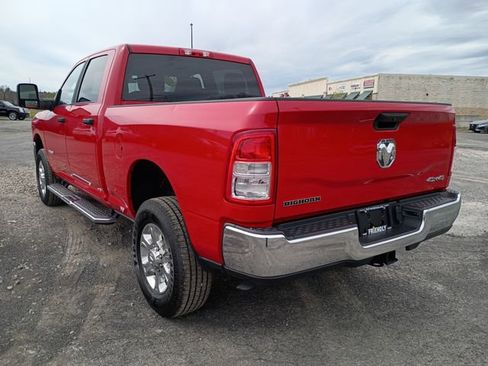 Used 2024 RAM 2500 Big Horn w/ Bed Utility Group AWD/4WD image 10