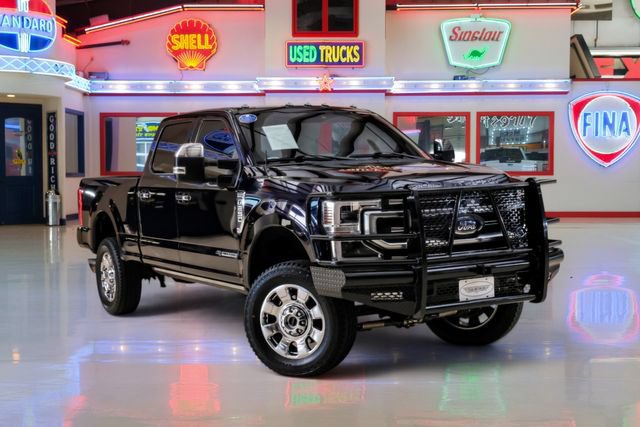 Used 2022 Ford F250 Platinum AWD/4WD image 1