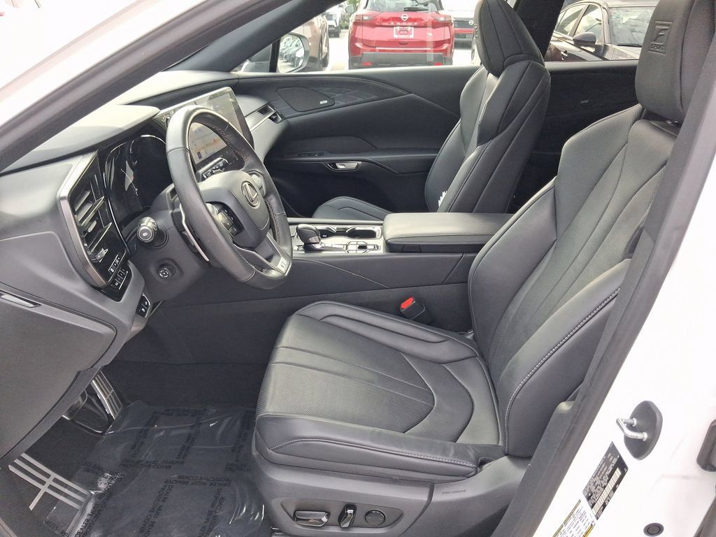 Used 2024 Lexus RX 350 F Sport w/ Convenience Package AWD/4WD image 17