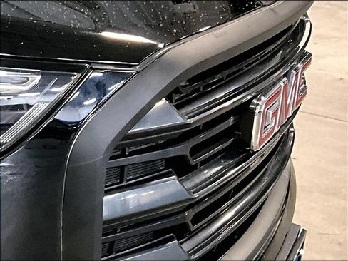 Used 2021 GMC Terrain SLE w/ Driver Convenience Package AWD/4WD image 31