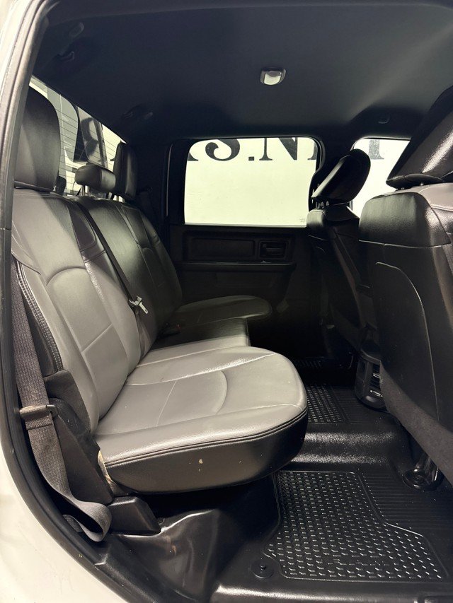 Used 2024 RAM 2500 Tradesman w/ Chrome Appearance Group AWD/4WD image 25
