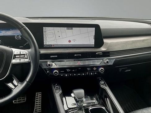 Certified 2025 Kia Telluride SX Prestige X-Line AWD/4WD image 9