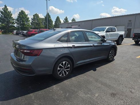 Used 2024 Volkswagen Jetta S FWD image 3