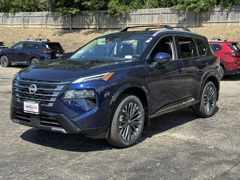 New 2026 Nissan Rogue Platinum w/ Platinum Premium Package AWD/4WD image 32
