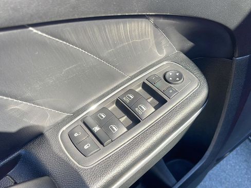 Used 2022 Dodge Charger Scat Pack RWD image 12