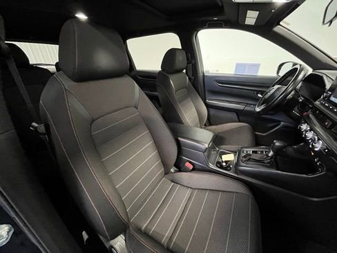 Used 2025 Honda CR-V Sport image 9