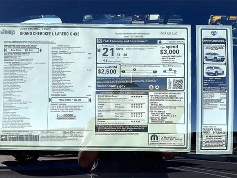 New 2025 Jeep Grand Cherokee L Laredo w/ Luxury Tech Group I image 16