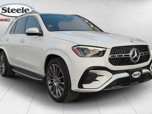 Used 2024 Mercedes-Benz GLE 350 4MATIC image 3