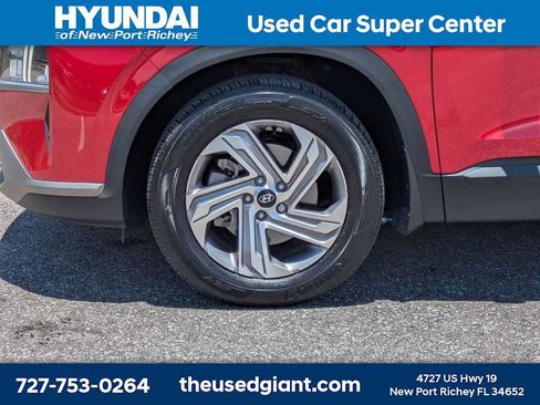 Used 2023 Hyundai Santa Fe SEL FWD image 10