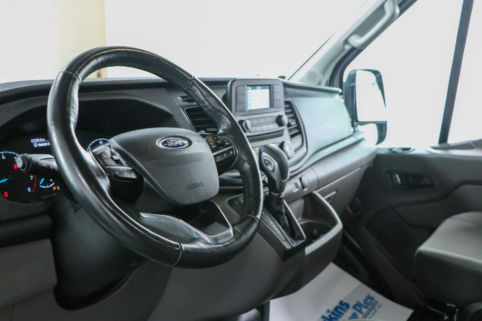 Used 2025 Ford Transit 250 148 Medium Roof w/ Load Area Protection Package RWD image 22