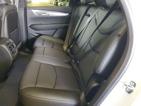 New 2025 Cadillac XT5 Luxury FWD image 11