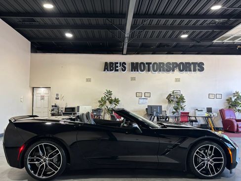 Used 2016 Chevrolet Corvette Stingray Convertible w/ 3LT Preferred Equipment Group RWD image 9