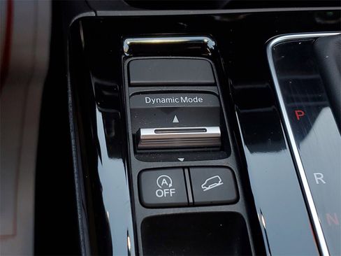 Certified 2025 Acura ADX A-Spec image 30