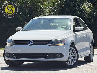 Used 2011 Volkswagen Jetta SEL