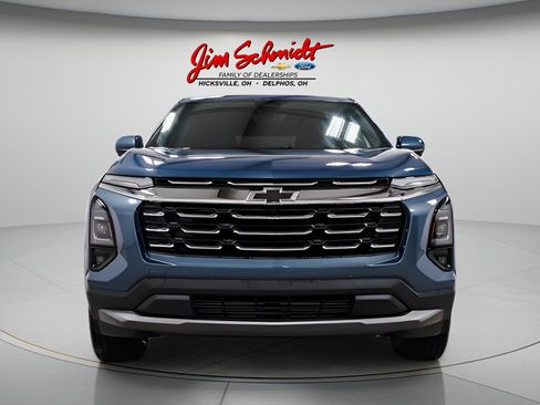 New 2026 Chevrolet Equinox LT w/ Safety and Technology Package FWD image 2