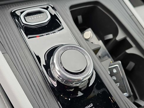 New 2026 Jeep Cherokee Limited image 11