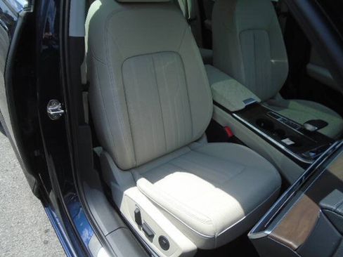 Used 2024 Audi A6 Premium Plus w/ Premium Plus Package AWD/4WD image 11