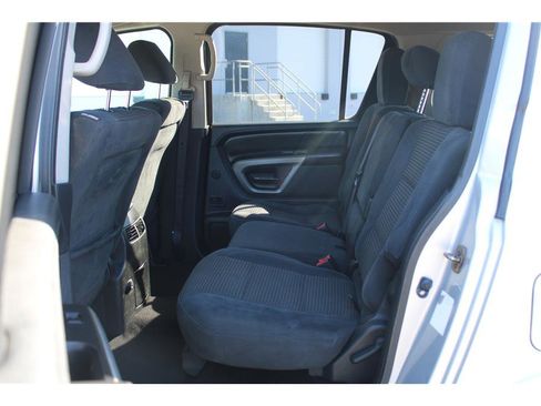 Used 2015 Nissan Armada SV image 13