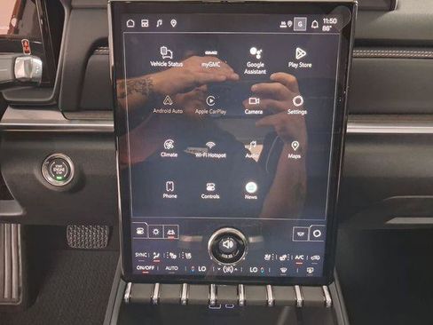 New 2026 GMC Terrain Denali AWD/4WD image 21