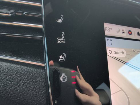 Used 2022 Jeep Wagoneer Series II w/ Premium Group I image 24