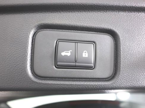 New 2025 Nissan Pathfinder SV w/ Cargo Package image 25