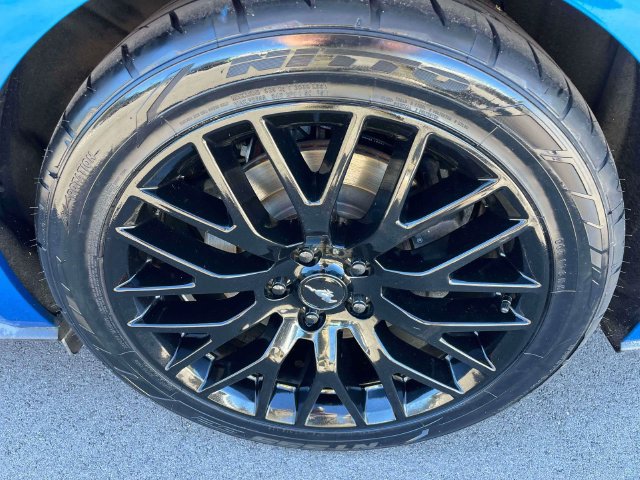 Certified 2019 Ford Mustang GT Premium w/ GT Performance Package RWD image 11