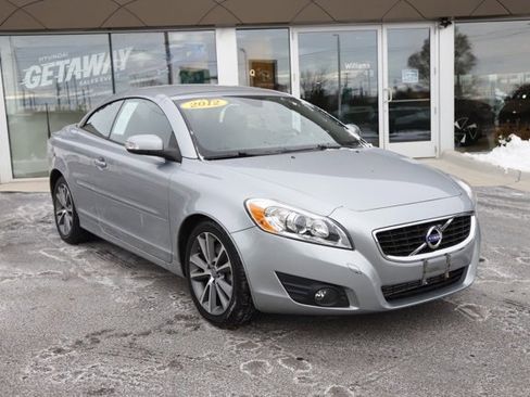Used 2012 Volvo C70 T5 image 1