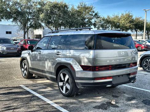 Used 2024 Hyundai Santa Fe Limited image 4