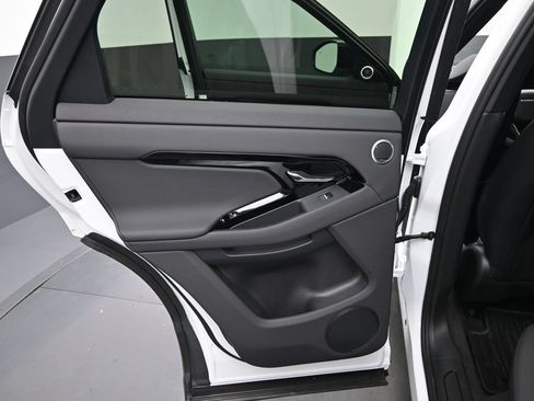 New 2026 Land Rover Range Rover Evoque S AWD/4WD image 15