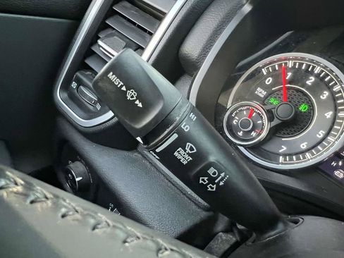 Certified 2022 RAM 1500 Big Horn image 33