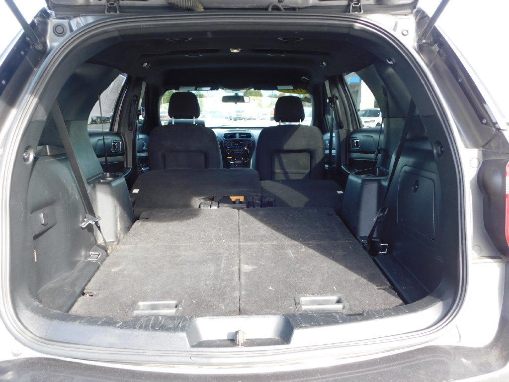 Used 2017 Ford Explorer XLT AWD/4WD image 28