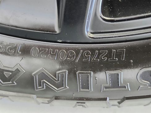 Used 2021 GMC Sierra 1500 Elevation image 36