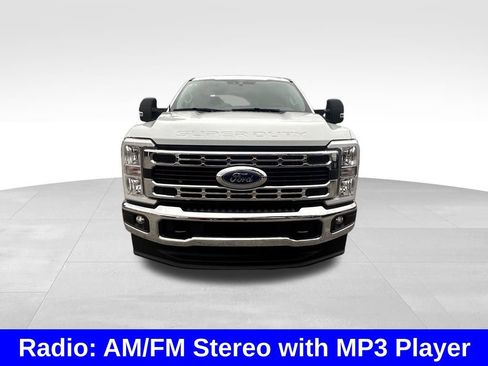Used 2025 Ford F250 XLT image 9