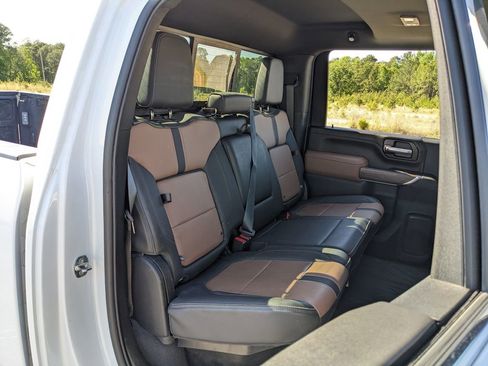 Used 2022 Chevrolet Silverado 3500 High Country AWD/4WD image 51