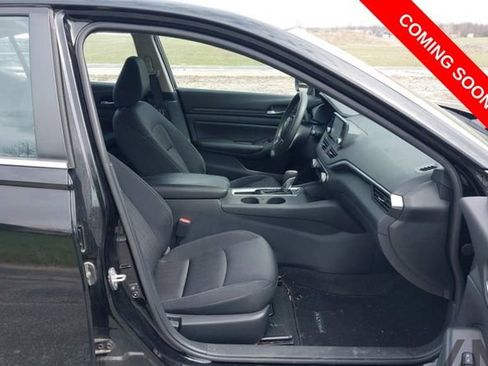 Used 2022 Nissan Altima 2.5 S image 5